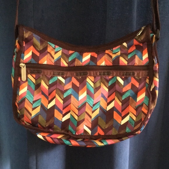 Lesportsac | Chevron Active Crossbody - Picture 1 of 11